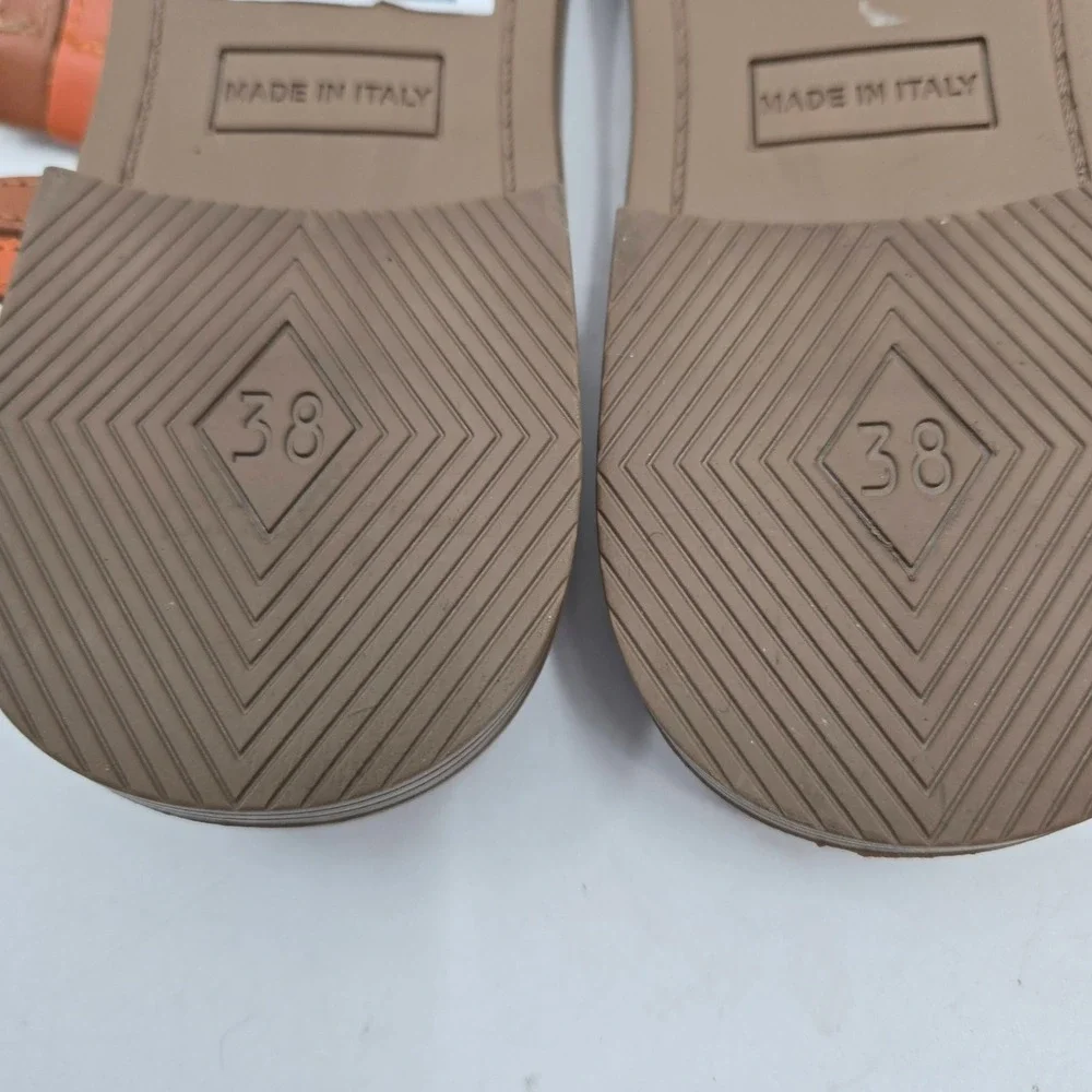 Eram Sandals women's 38‎ Brown Orange Leather T-Strap Made in Italy Buckle